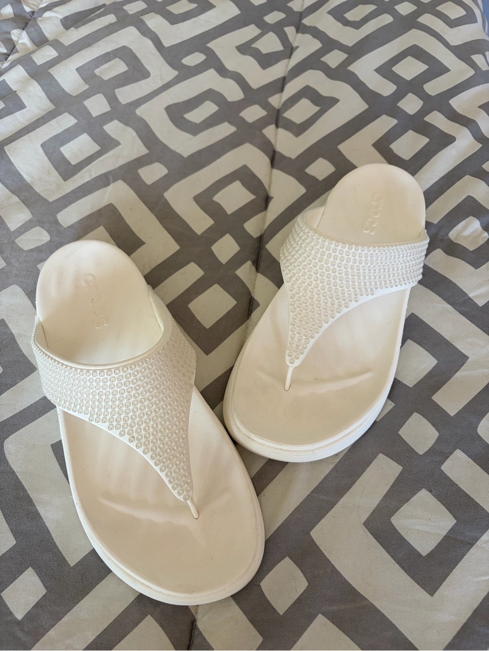 CROCS White Rhinestone Thong Wedge Sandals
